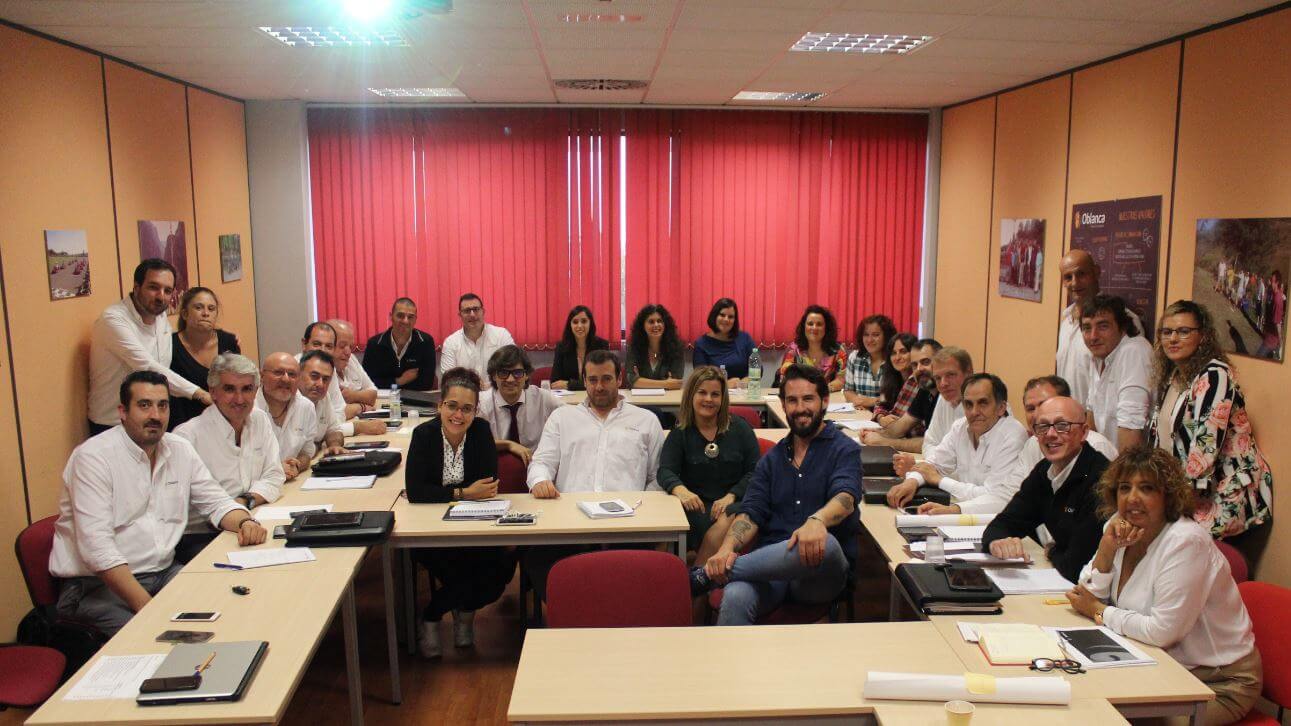 foramción javier peña comercial grupo oblanca