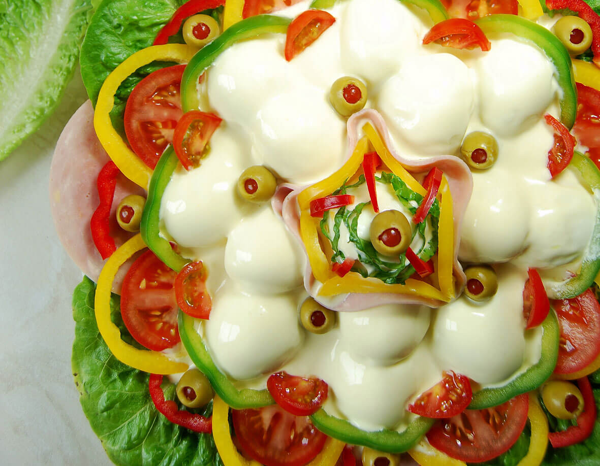 Huevos rellenos de Txangurro