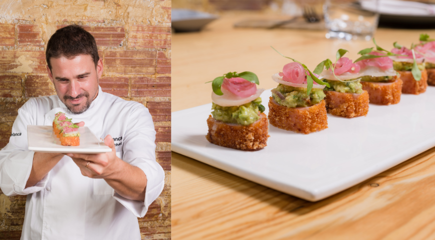 FLAMENQUINES DE POLLO CON VIEIRA, GUACAMOLE Y CEBOLLA ENCURTIDA